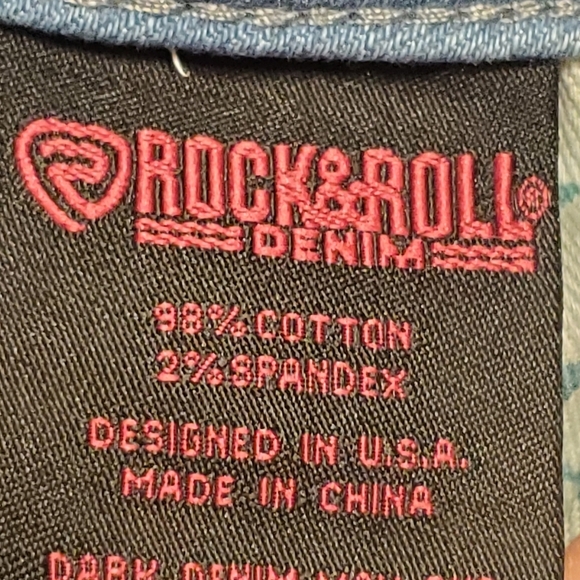 ROCK & ROLL  X  HOOEY. NWT MID RISE BOOTCUT 26 X  36. TALL LIGHT WASH. - Picture 6 of 11